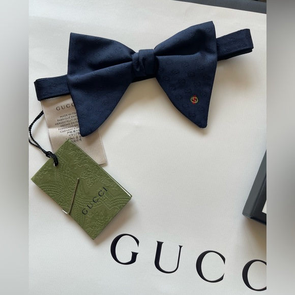 New Silk Gucci GG Jacquard Blue Bow Tie - Picture 4 of 10